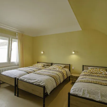 Saint-julien-les-villas, 3 Pieces, 5 Personnes - Fr-1-543-215