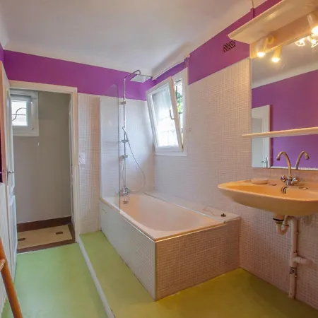 Casa de Férias Saint-julien-les-villas, 3 Pieces, 5 Personnes - Fr-1-543-215 Saint-Julien-les-Villas