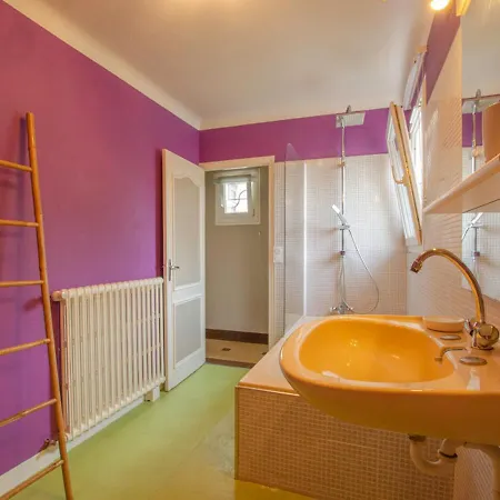 Saint-julien-les-villas, 3 Pieces, 5 Personnes - Fr-1-543-215